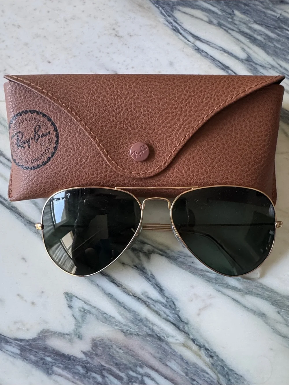 Ray-Ban Classic Aviator Gold Sunglasses with Green Lenses + Case